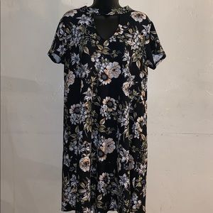 Adorable Floral Tunic